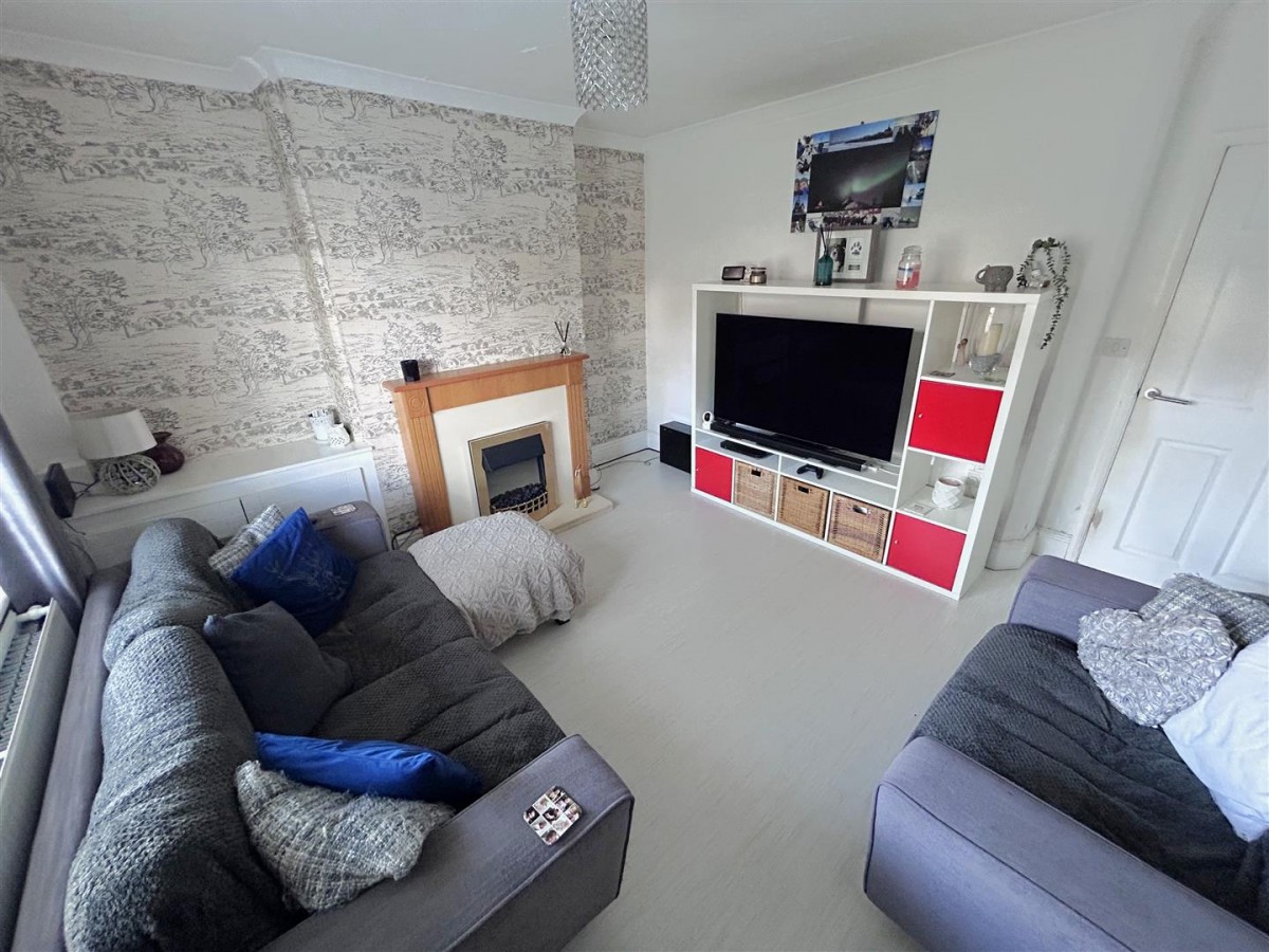 Bryce Road, Brierley Hill, DY5 4NE