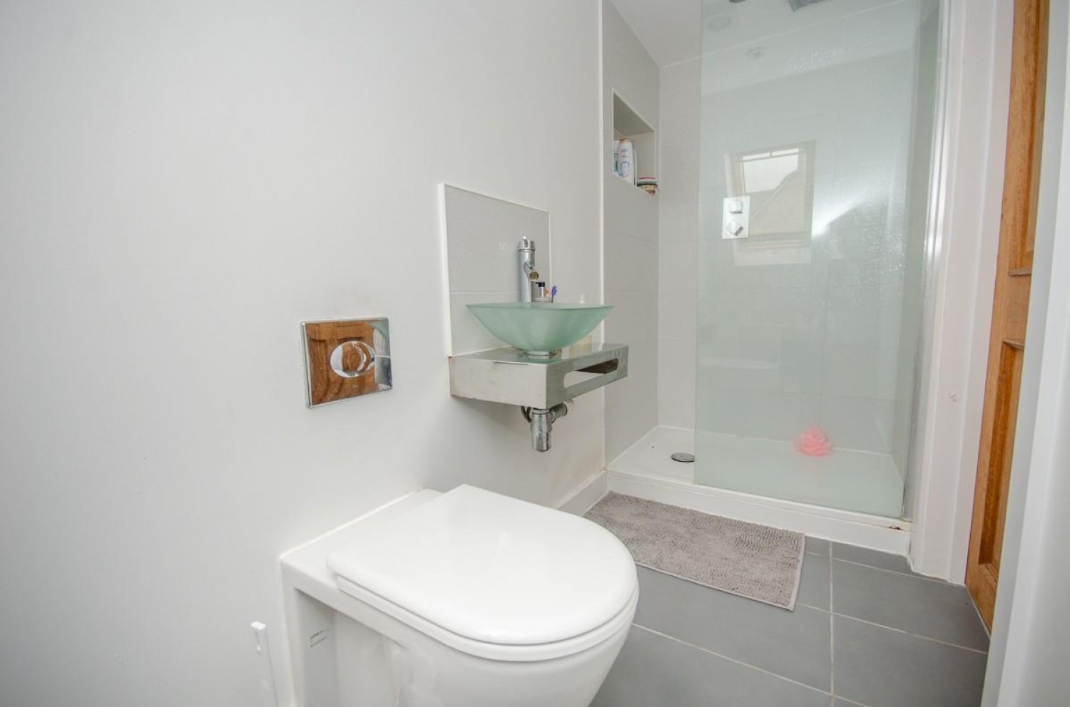 Riverwood Road, Frenchay, Bristol, BS16 1NX