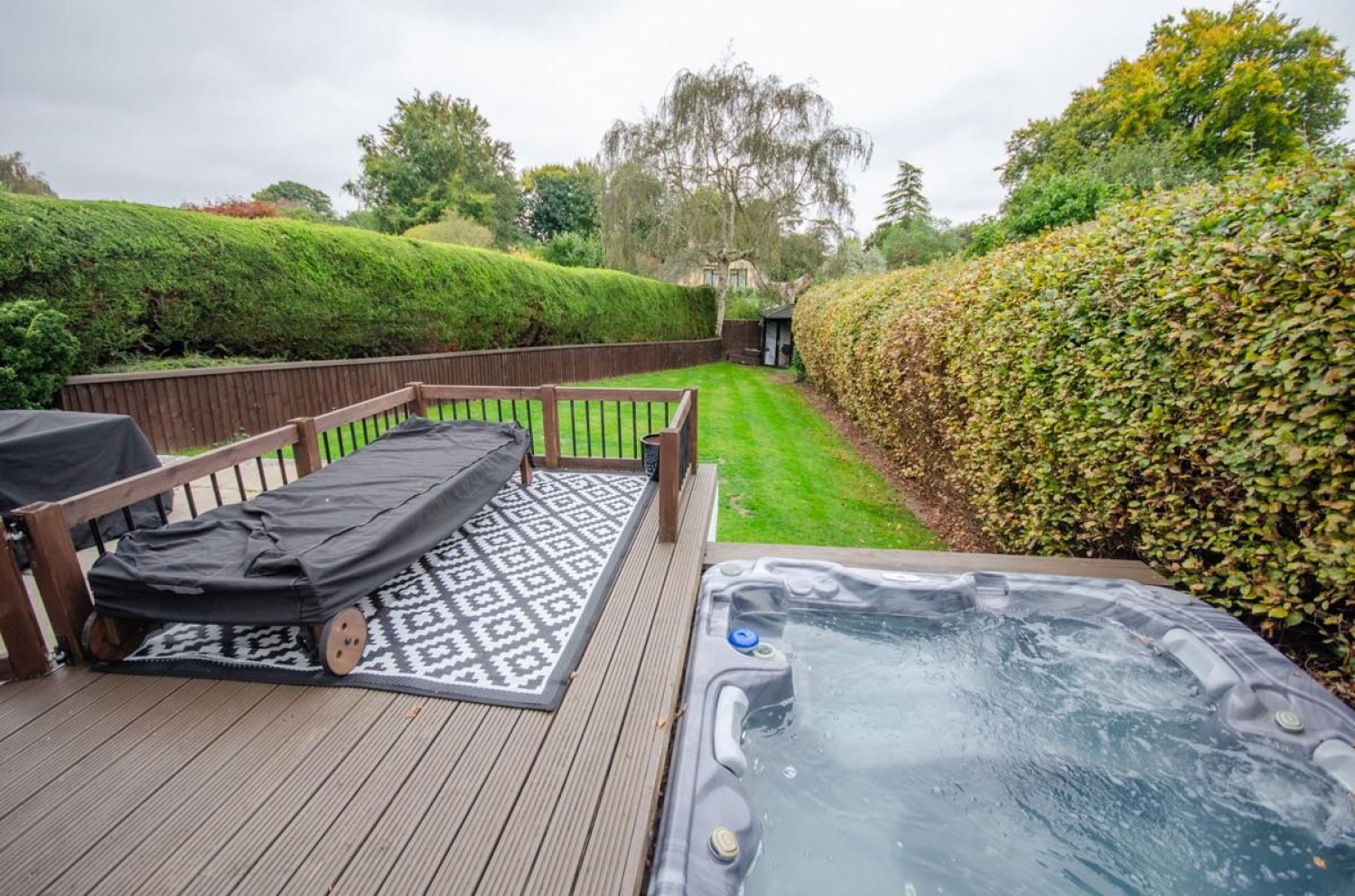 Riverwood Road, Frenchay, Bristol, BS16 1NX