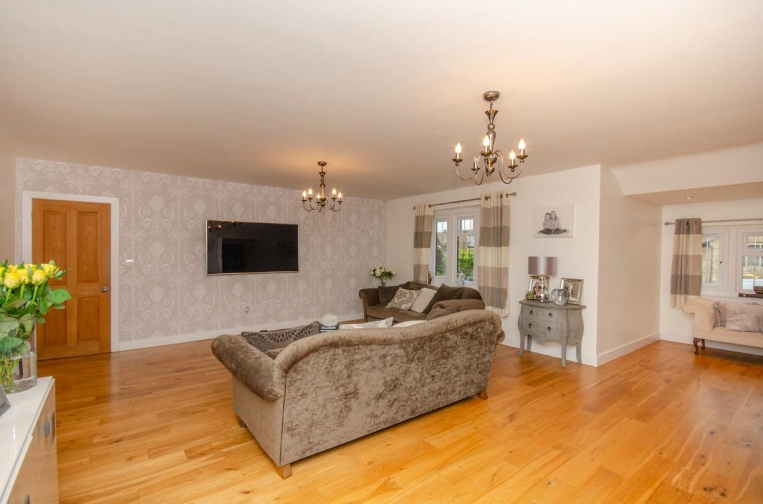 Riverwood Road, Frenchay, Bristol, BS16 1NX