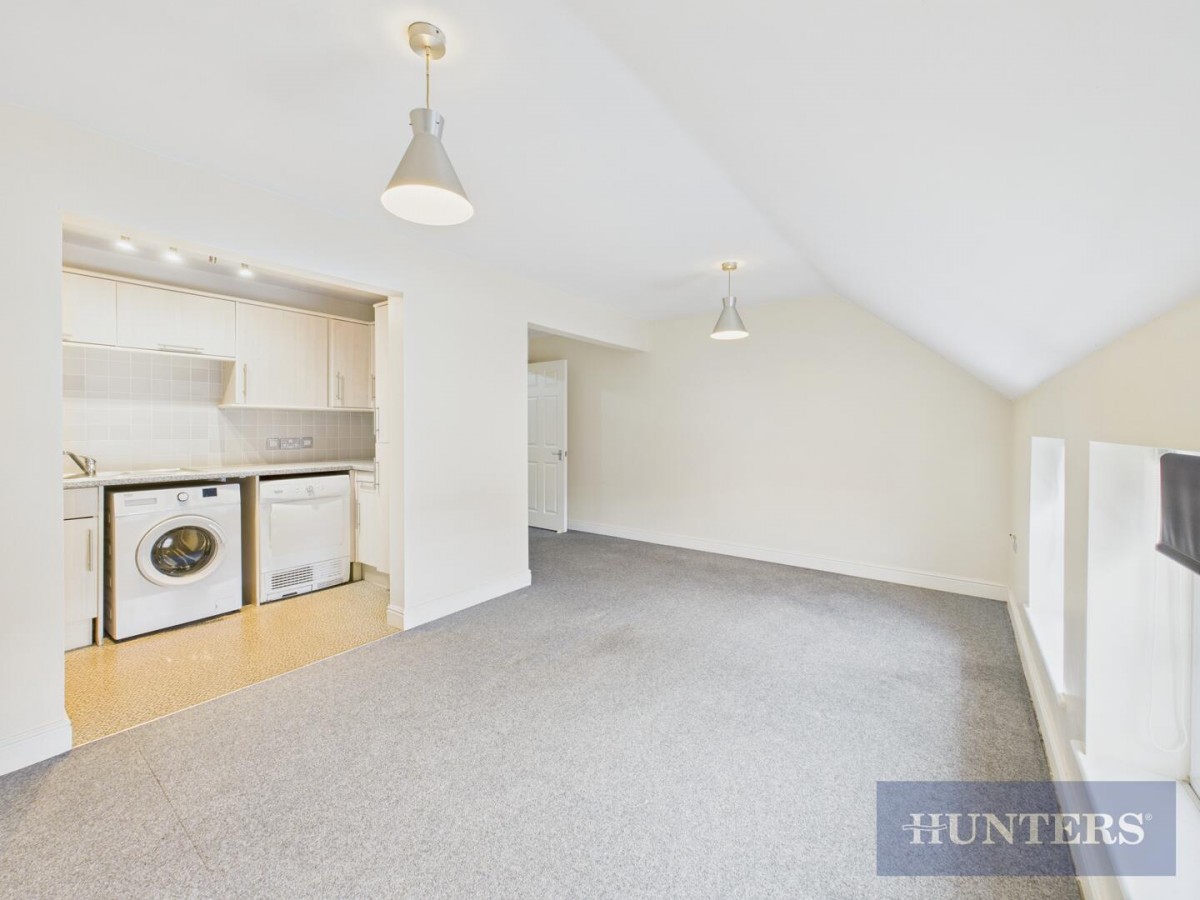 St. Johns Road, Scarborough