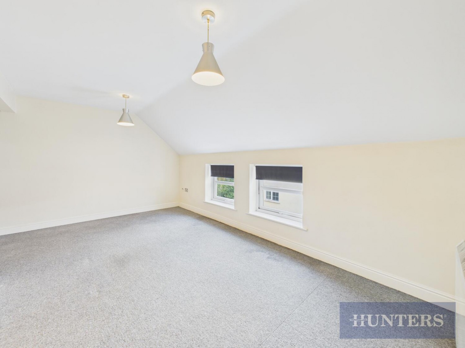 St. Johns Road, Scarborough