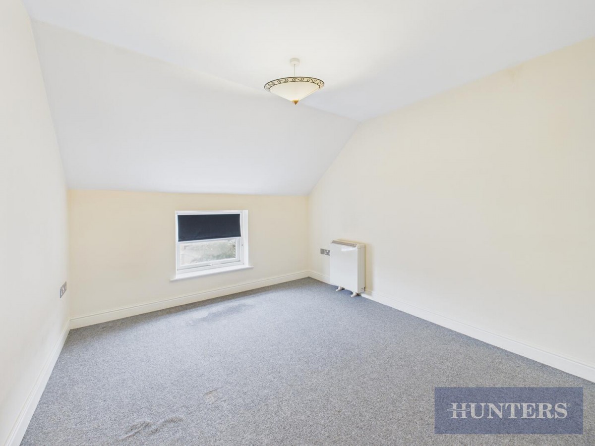 St. Johns Road, Scarborough