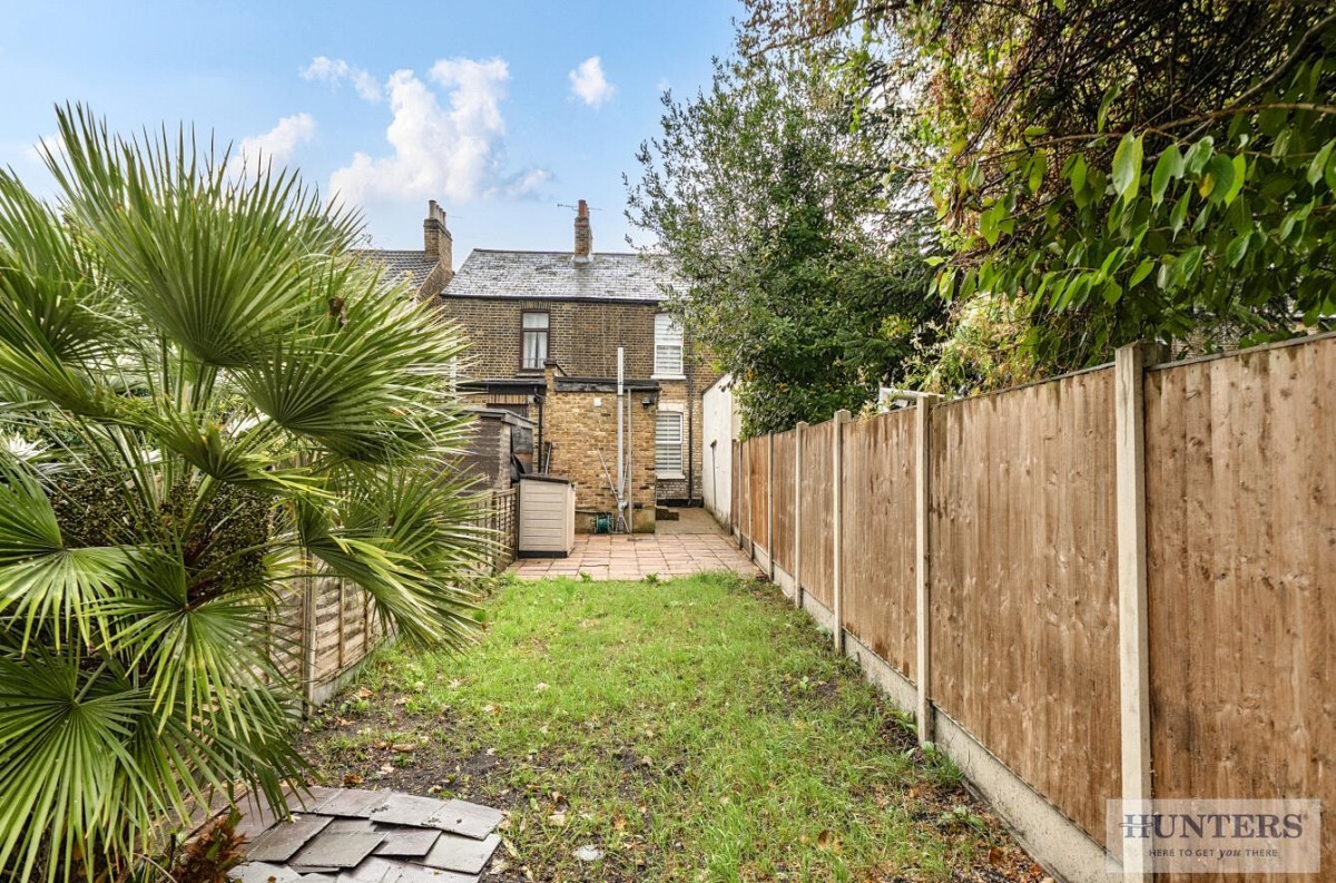 Manor Road, Erith, DA8 2AE