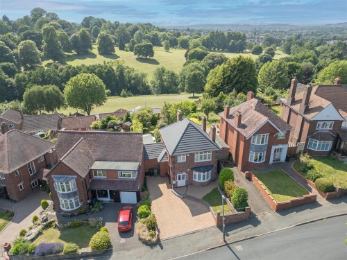 Perrins Lane, Stourbridge, DY9 8XP