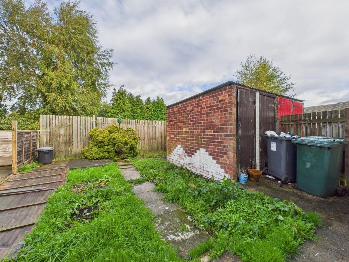 Midway Avenue, Cottingley