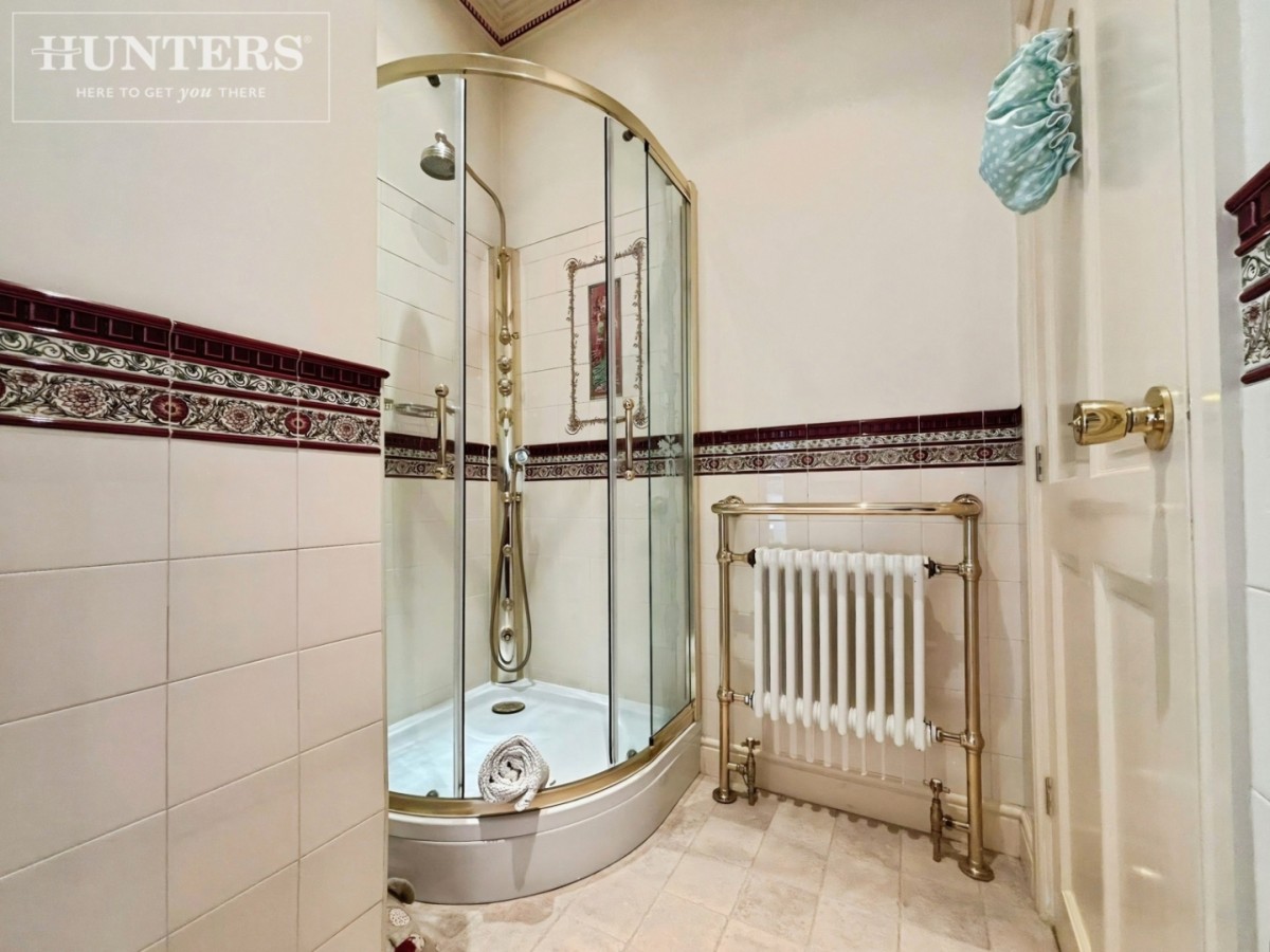 Dearne Hall Road, Barugh Green