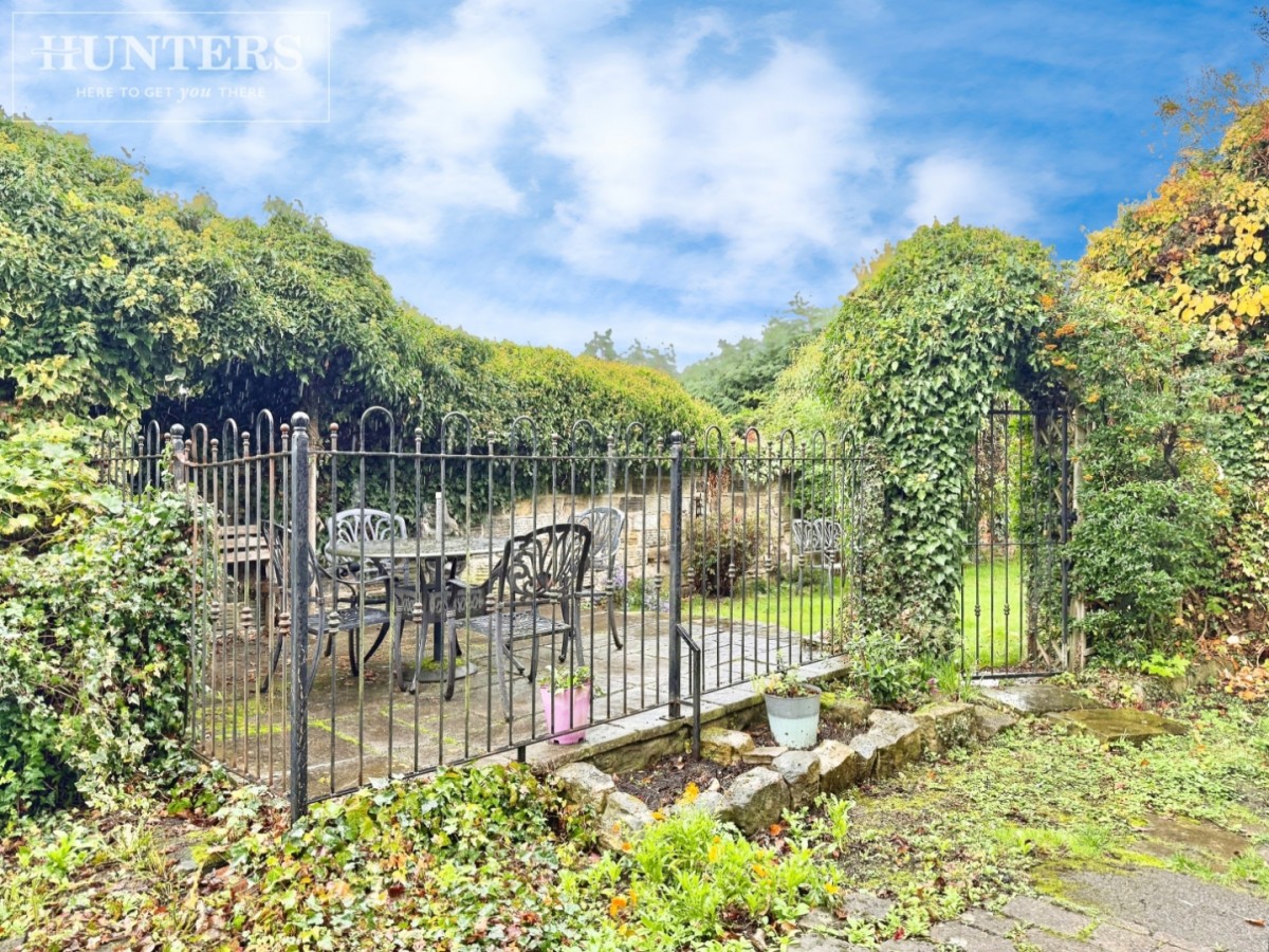 Dearne Hall Road, Barugh Green