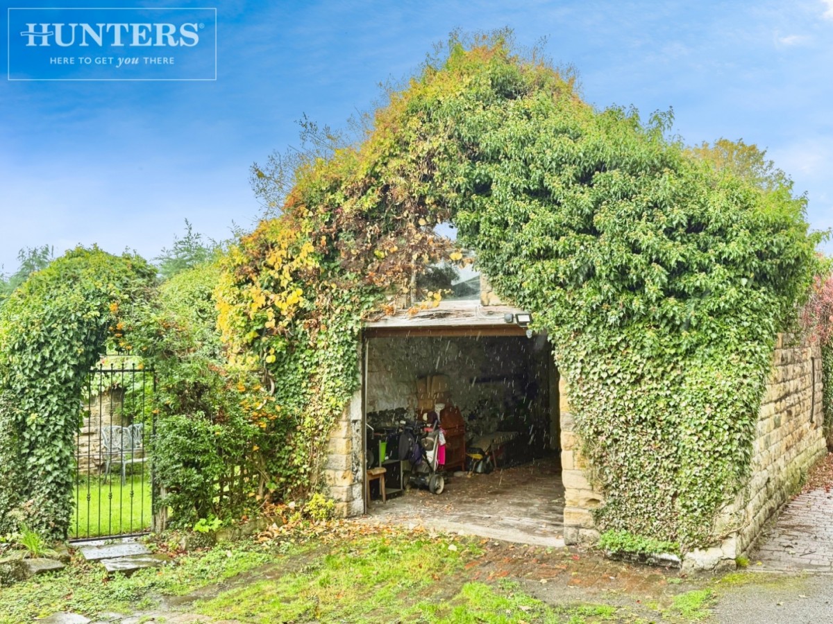 Dearne Hall Road, Barugh Green