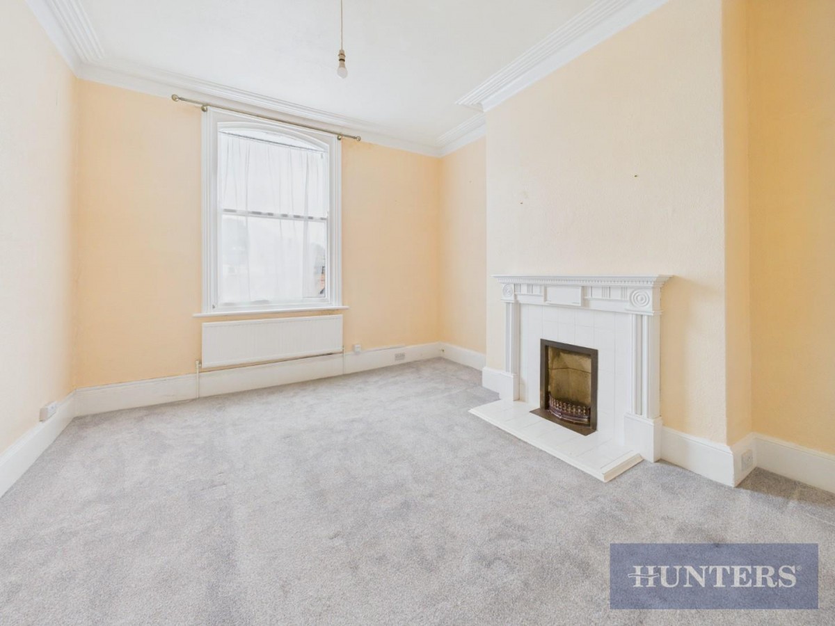 Royal Avenue, Scarborough