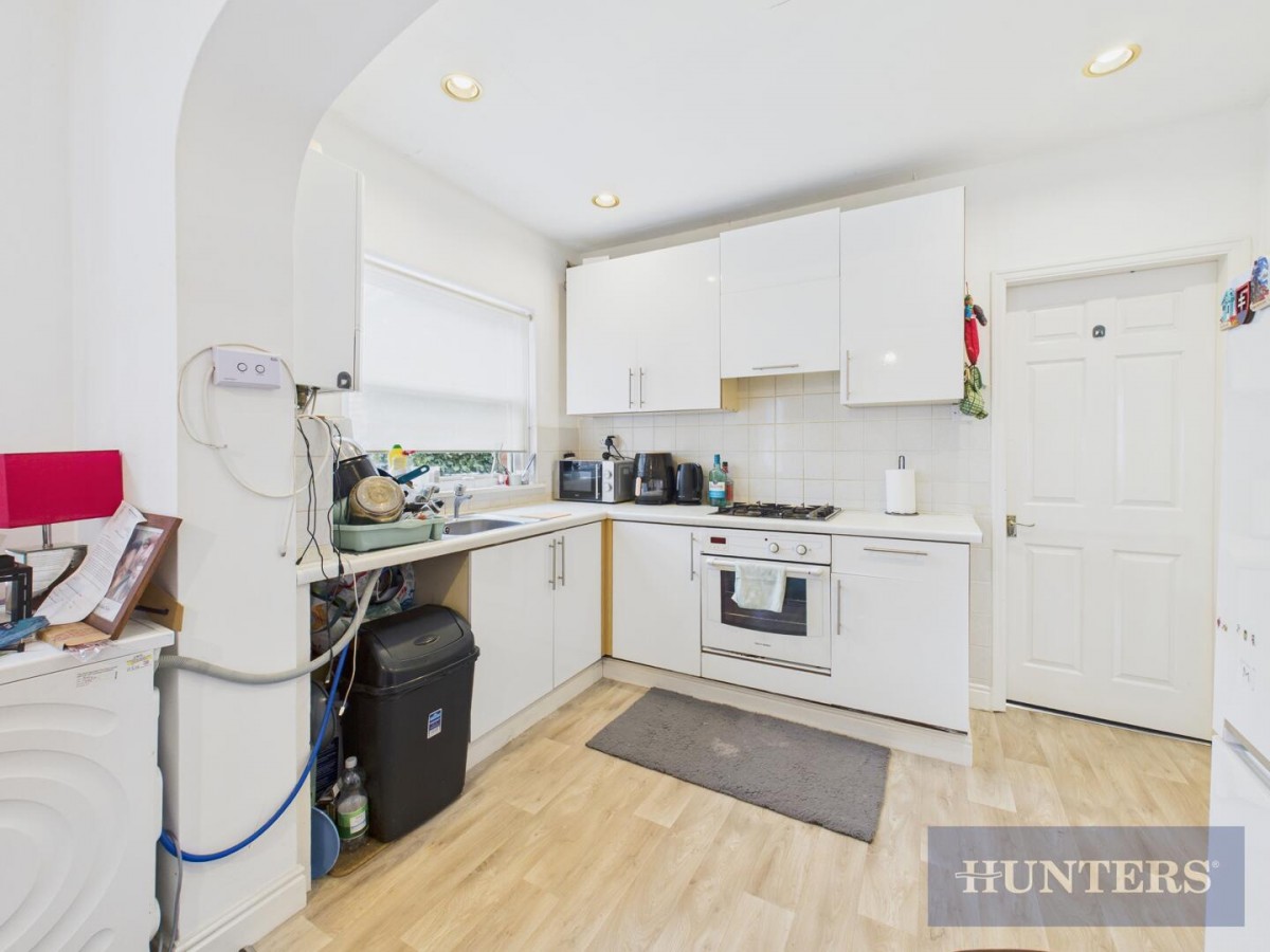 Royal Avenue, Scarborough