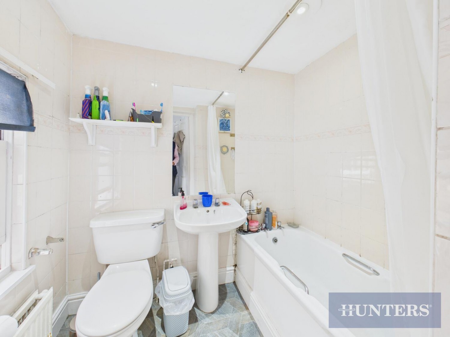 Royal Avenue, Scarborough