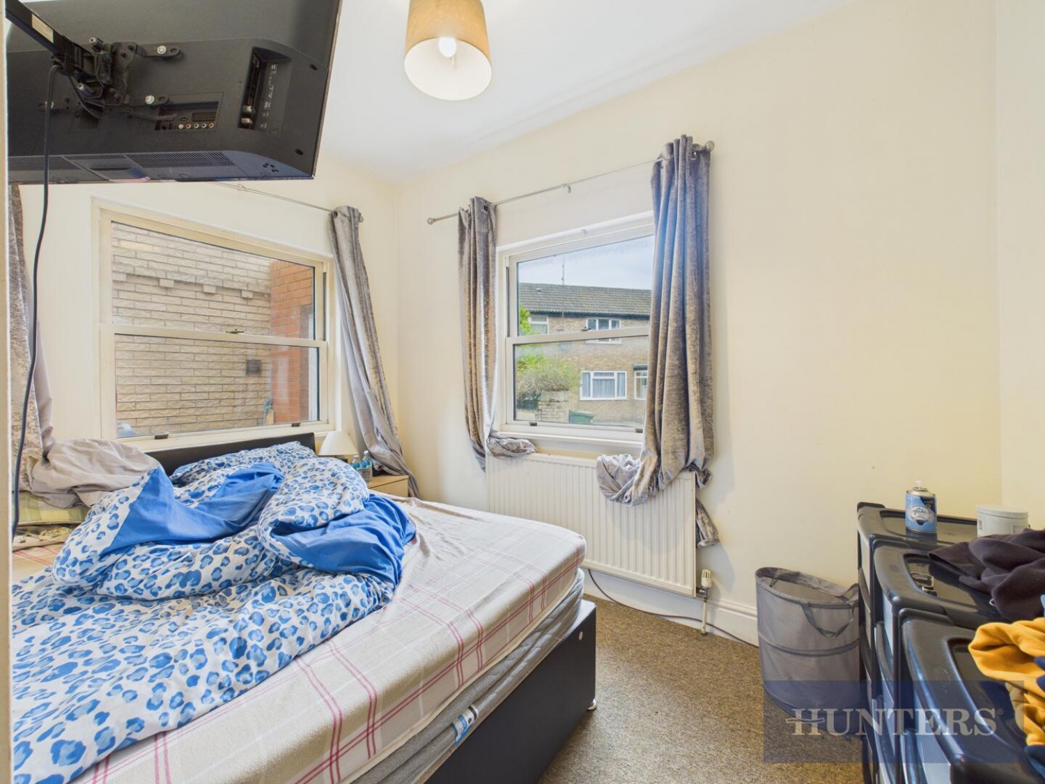 Royal Avenue, Scarborough