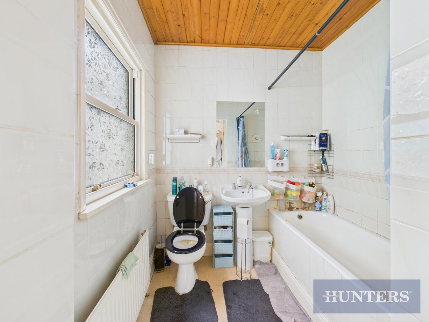 Royal Avenue, Scarborough