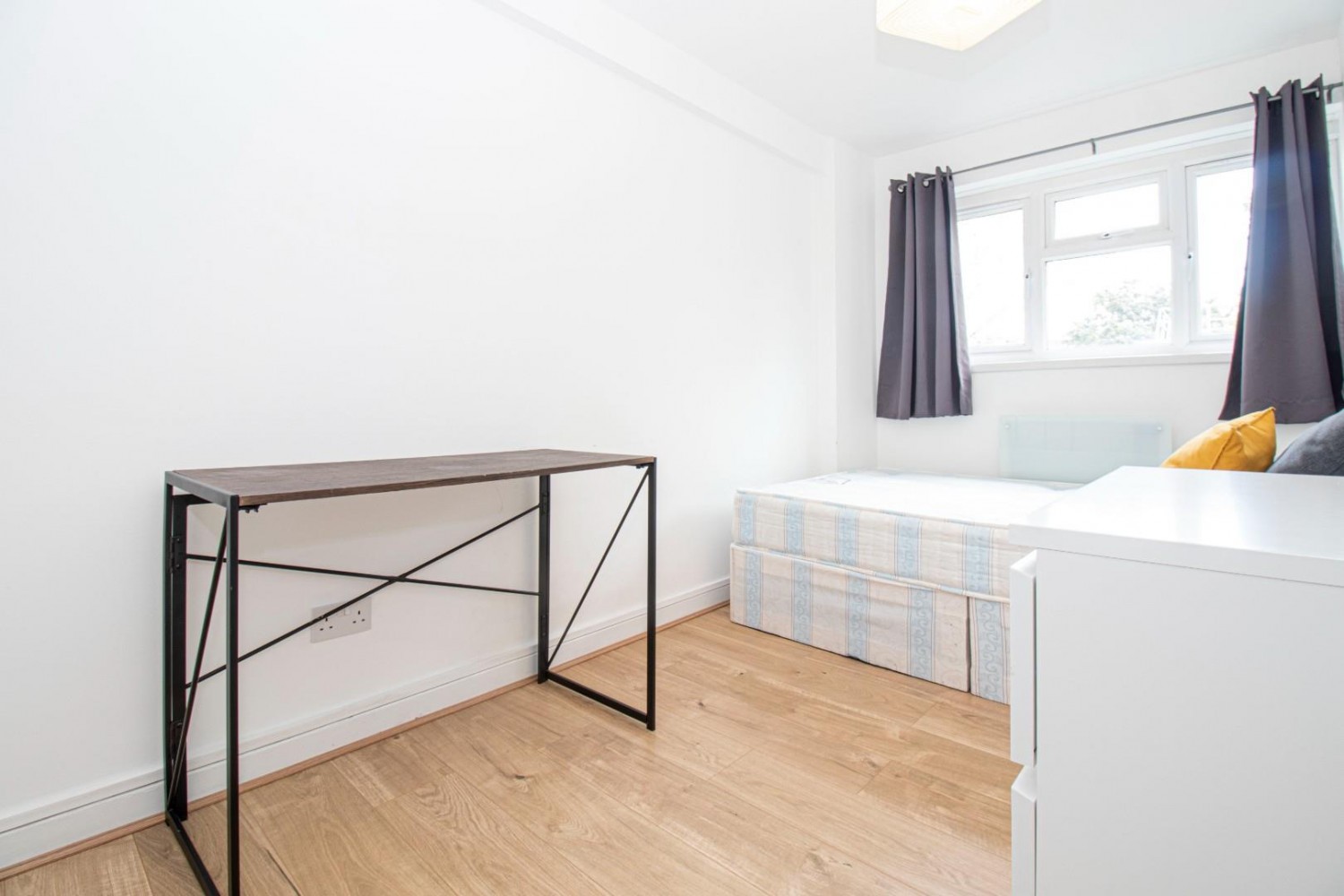 New North Road, London