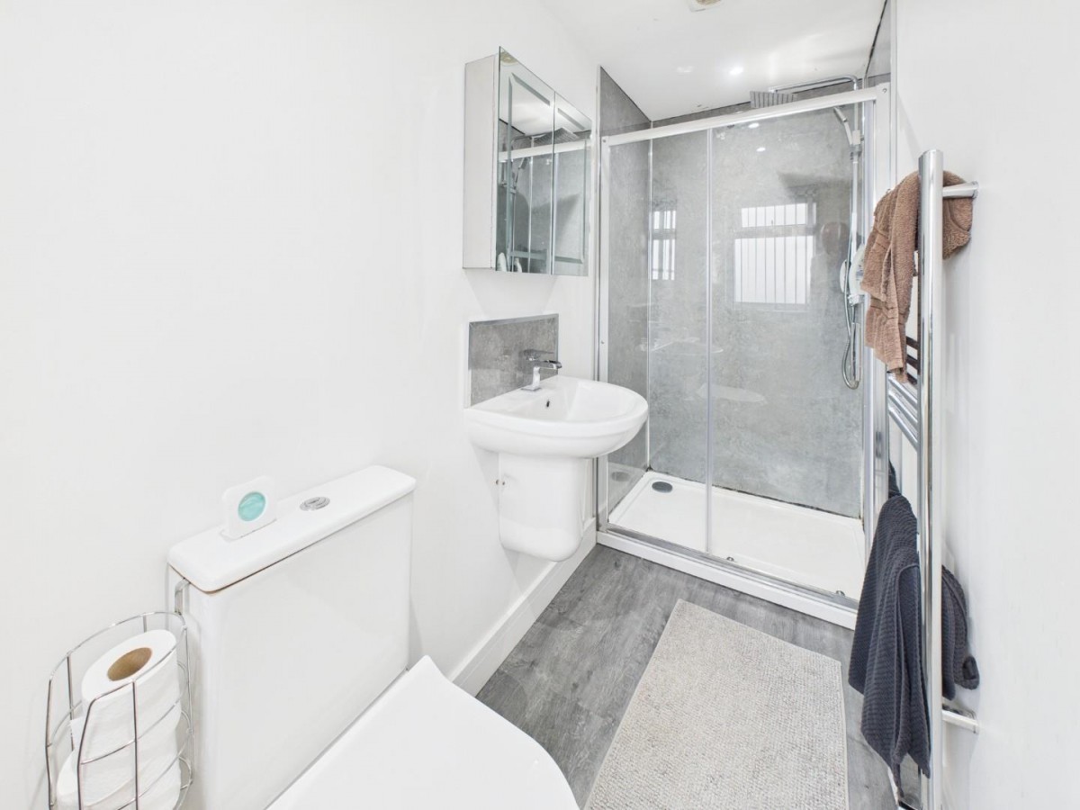 West View Close, Shipley