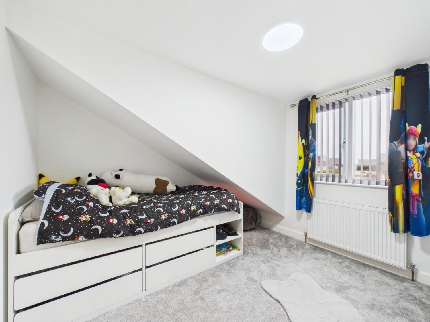 West View Close, Shipley