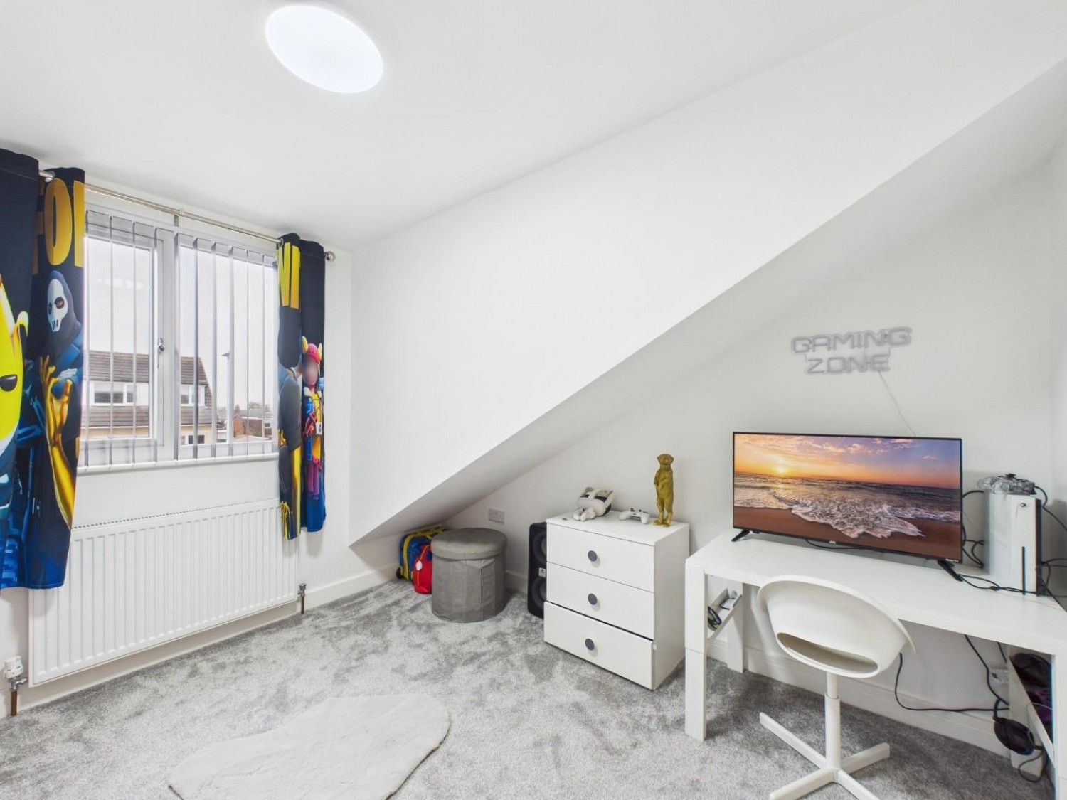 West View Close, Shipley