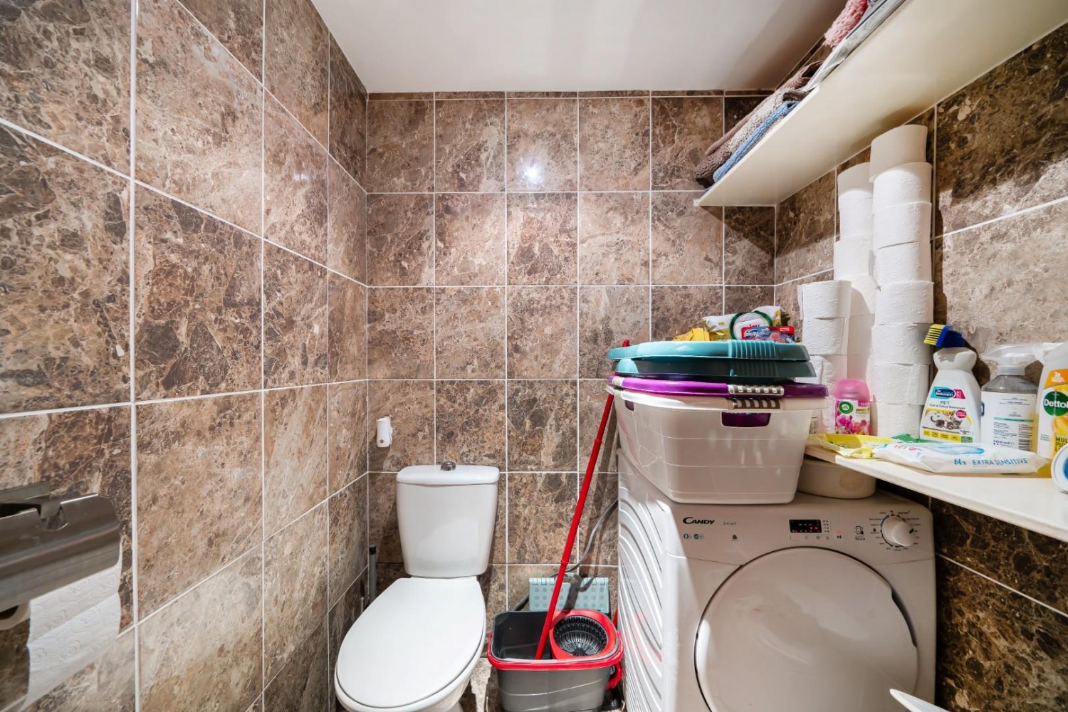 Holstein Way, Erith, DA18 4DJ