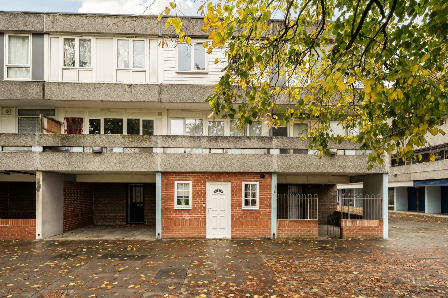 Holstein Way, Erith, DA18 4DJ