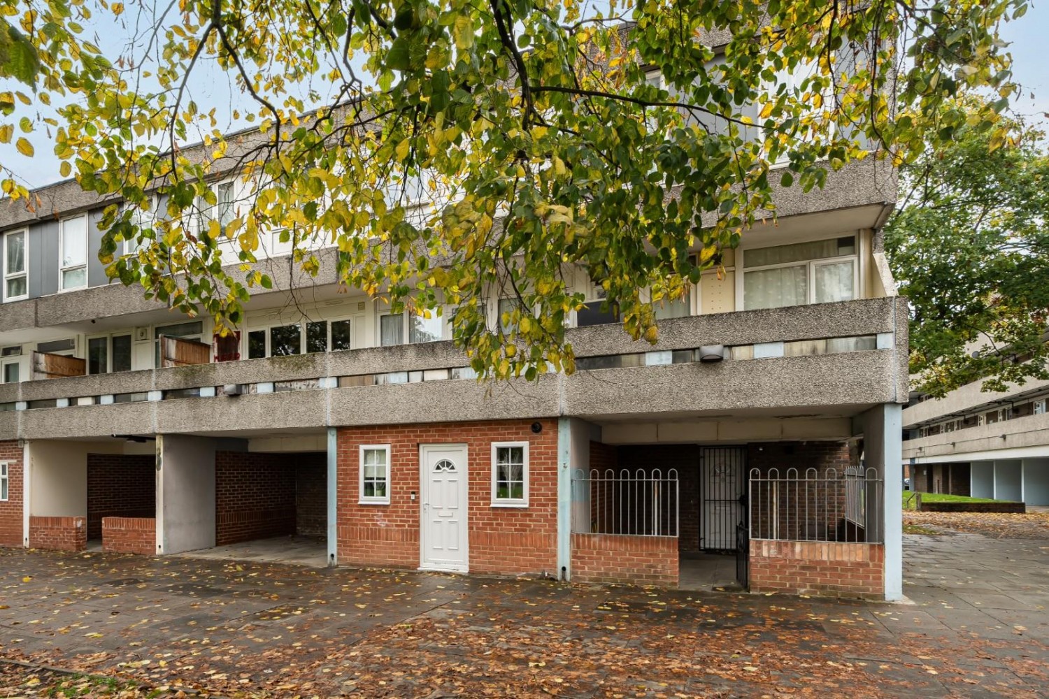 Holstein Way, Erith, DA18 4DJ