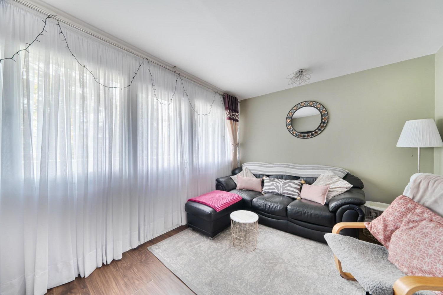 Holstein Way, Erith, DA18 4DJ