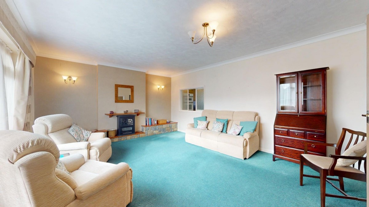 Tennyson Walk, Northfleet, Gravesend, DA11