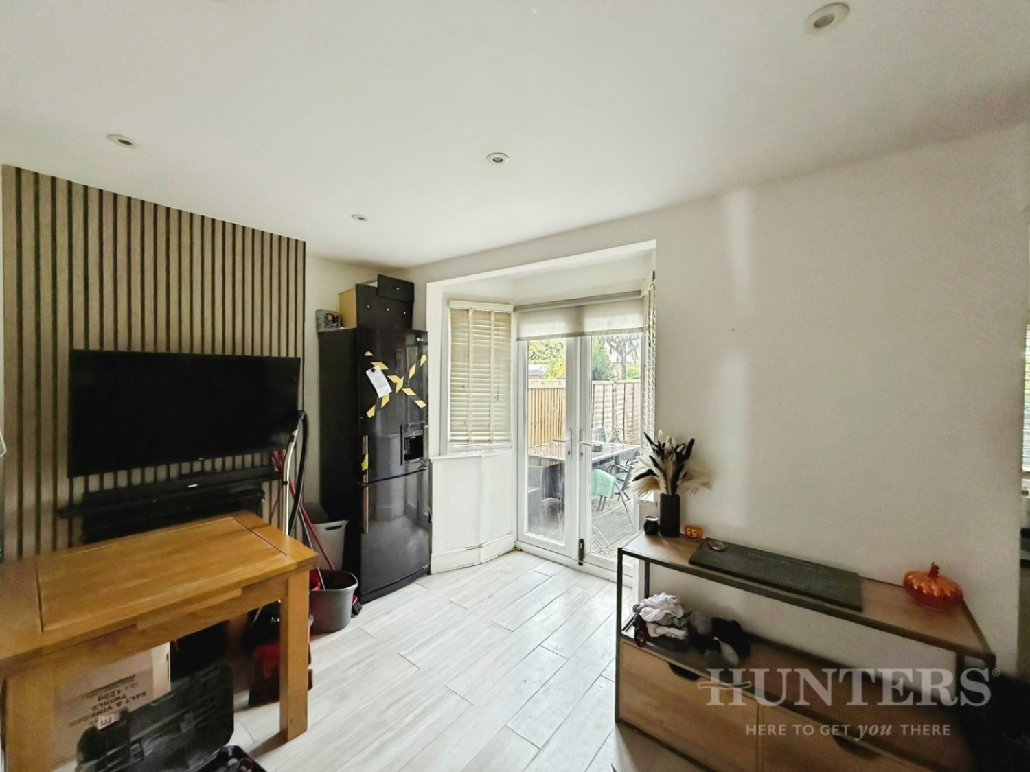 Connaught Road, SM1 3PQ
