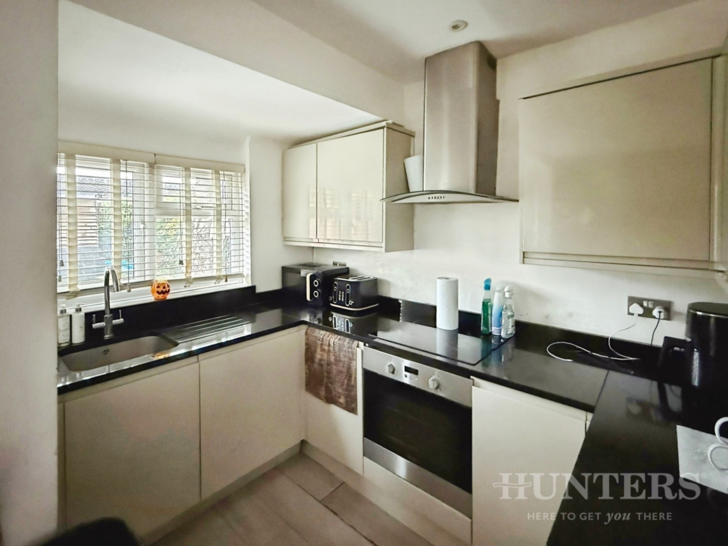 Connaught Road, SM1 3PQ