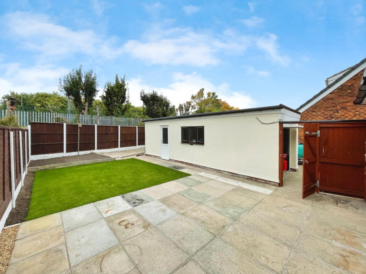 Berry Drive, Great Sutton, Ellesmere Port