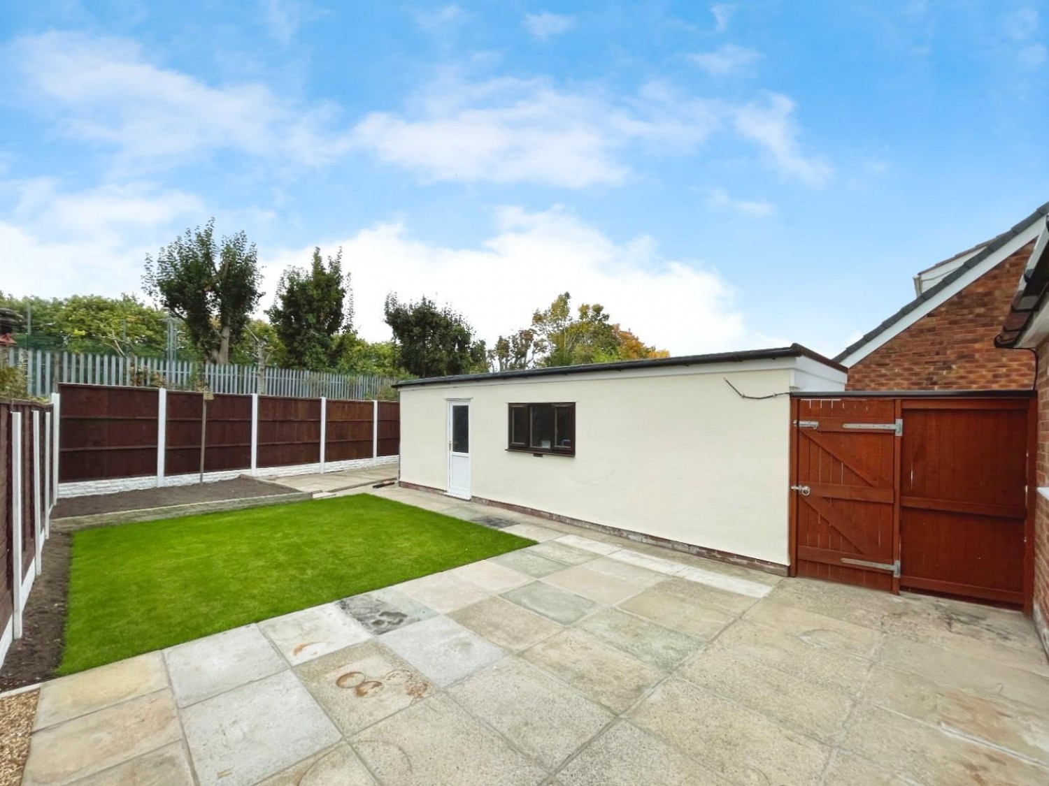 Berry Drive, Great Sutton, Ellesmere Port