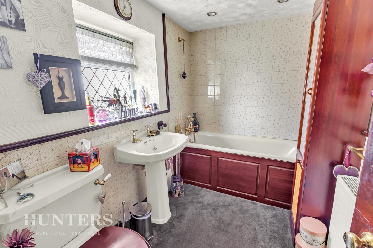 The Ealees School House, Halifax Road, Littleborough, OL15 0HB