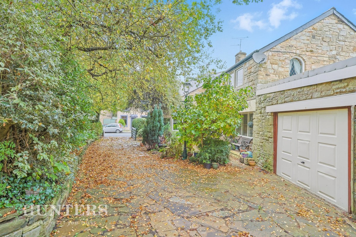 The Ealees School House, Halifax Road, Littleborough, OL15 0HB