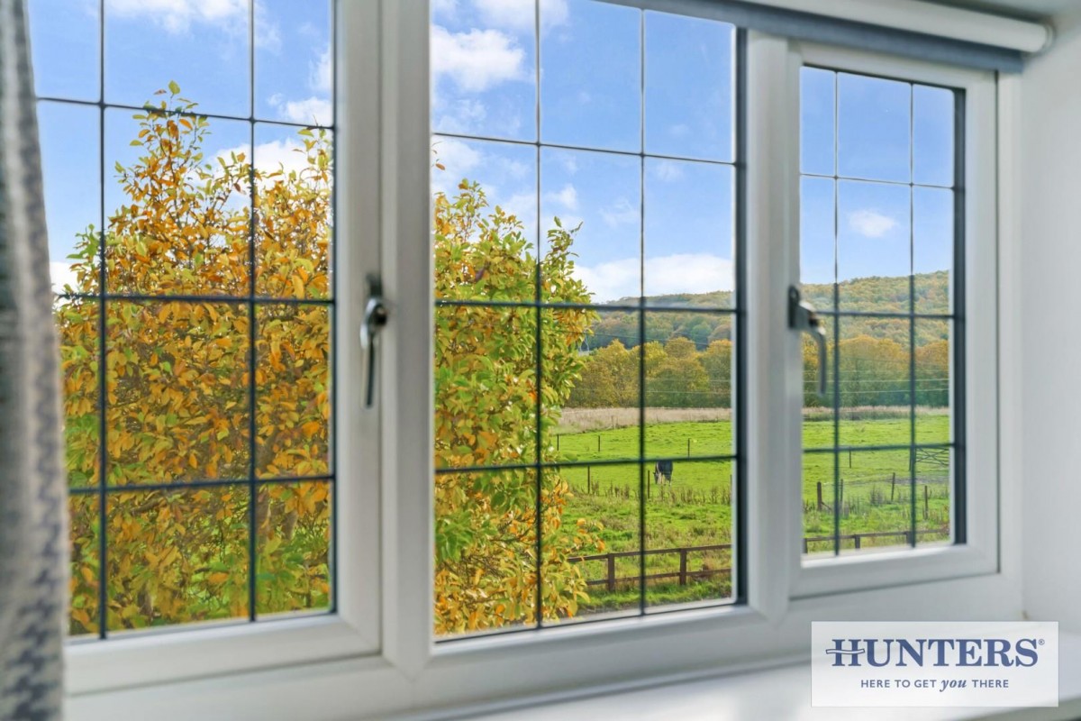 Acacia Park Terrace, Rawdon Border