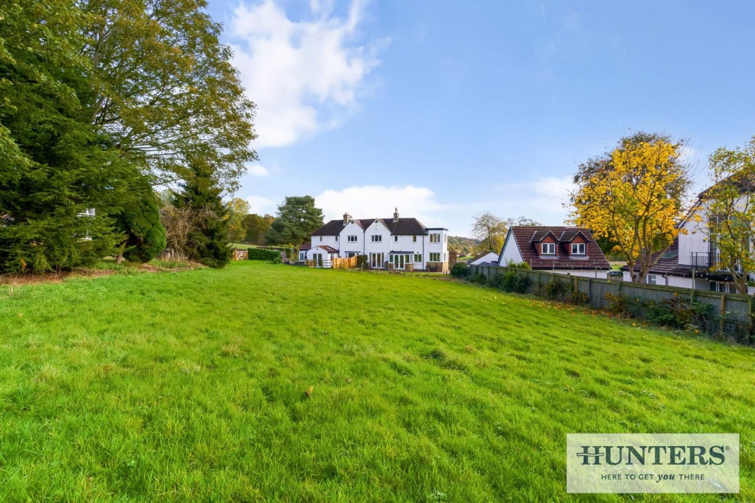 Acacia Park Terrace, Rawdon Border