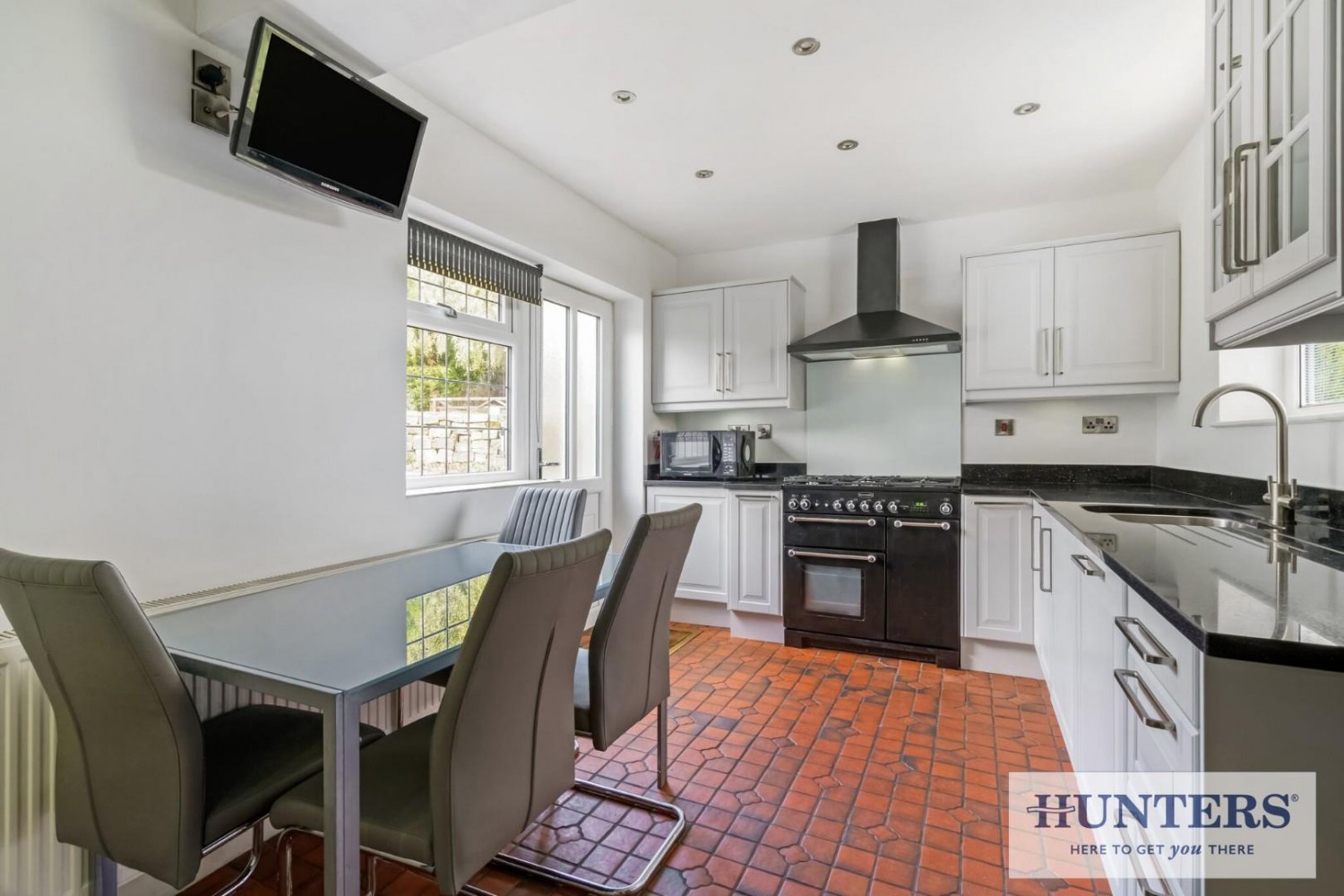 Acacia Park Terrace, Rawdon Border