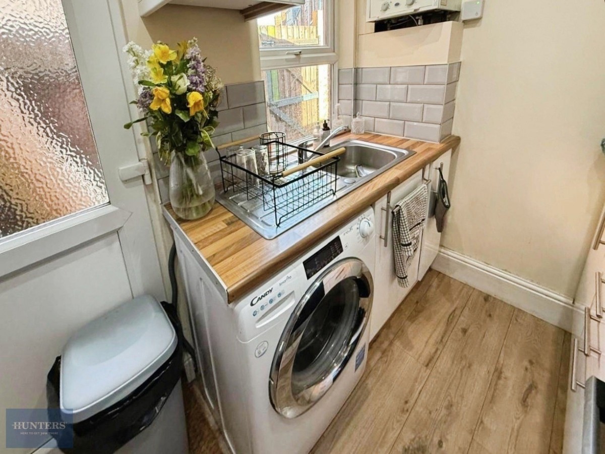 Vivian Road, Birmingham, B17 0DT