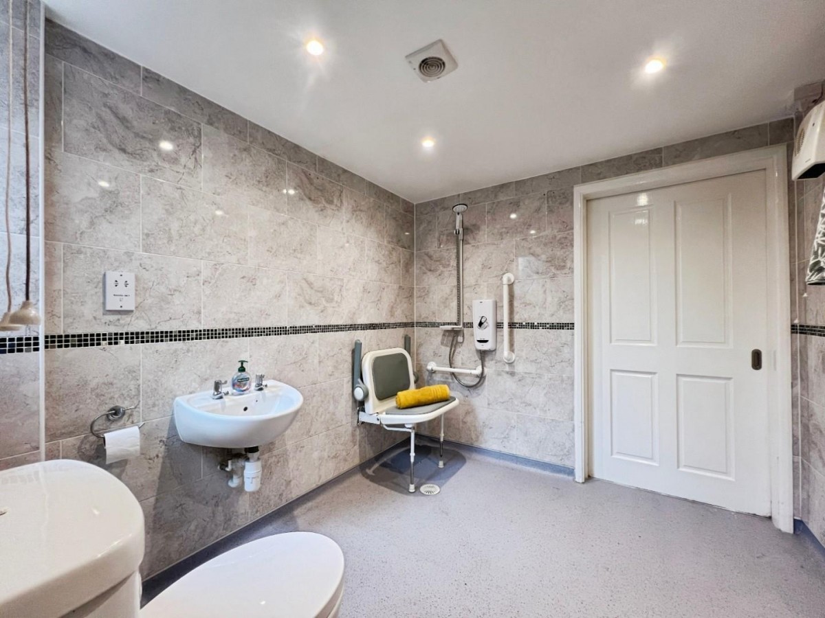 Station Road, Lyminge