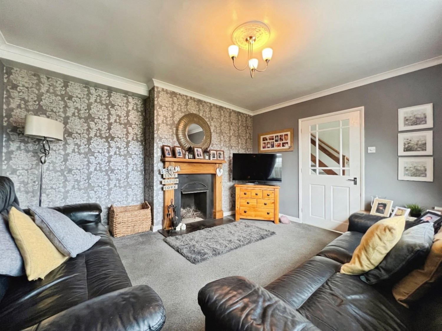 Station Road, Lyminge