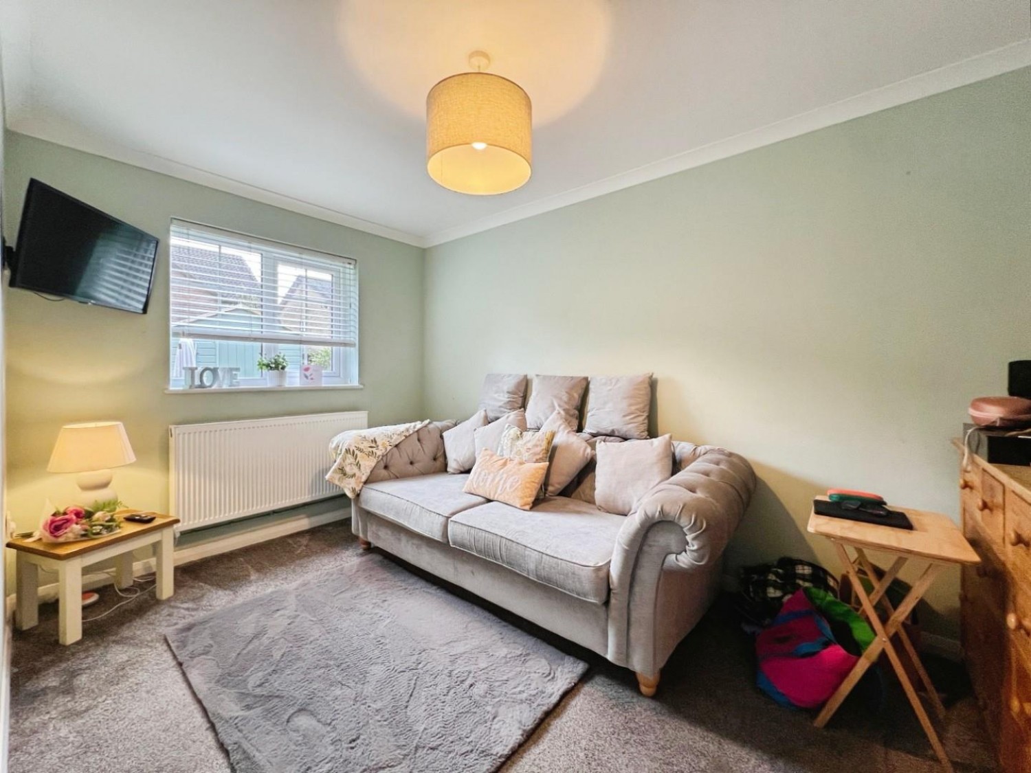 Station Road, Lyminge