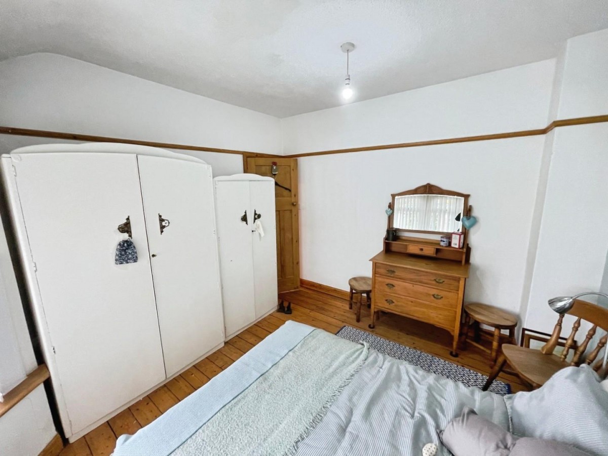 Luton Road, Ellesmere Port