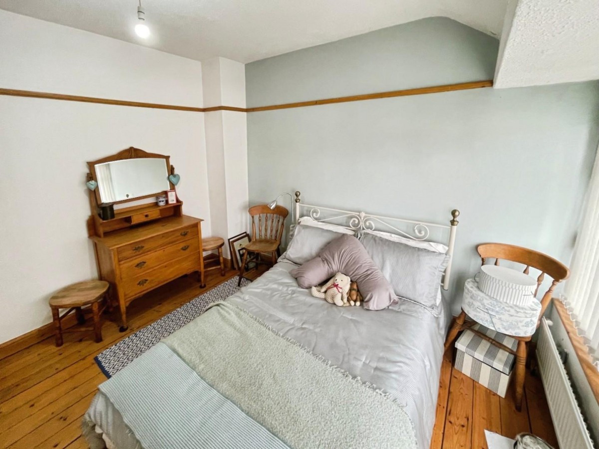 Luton Road, Ellesmere Port