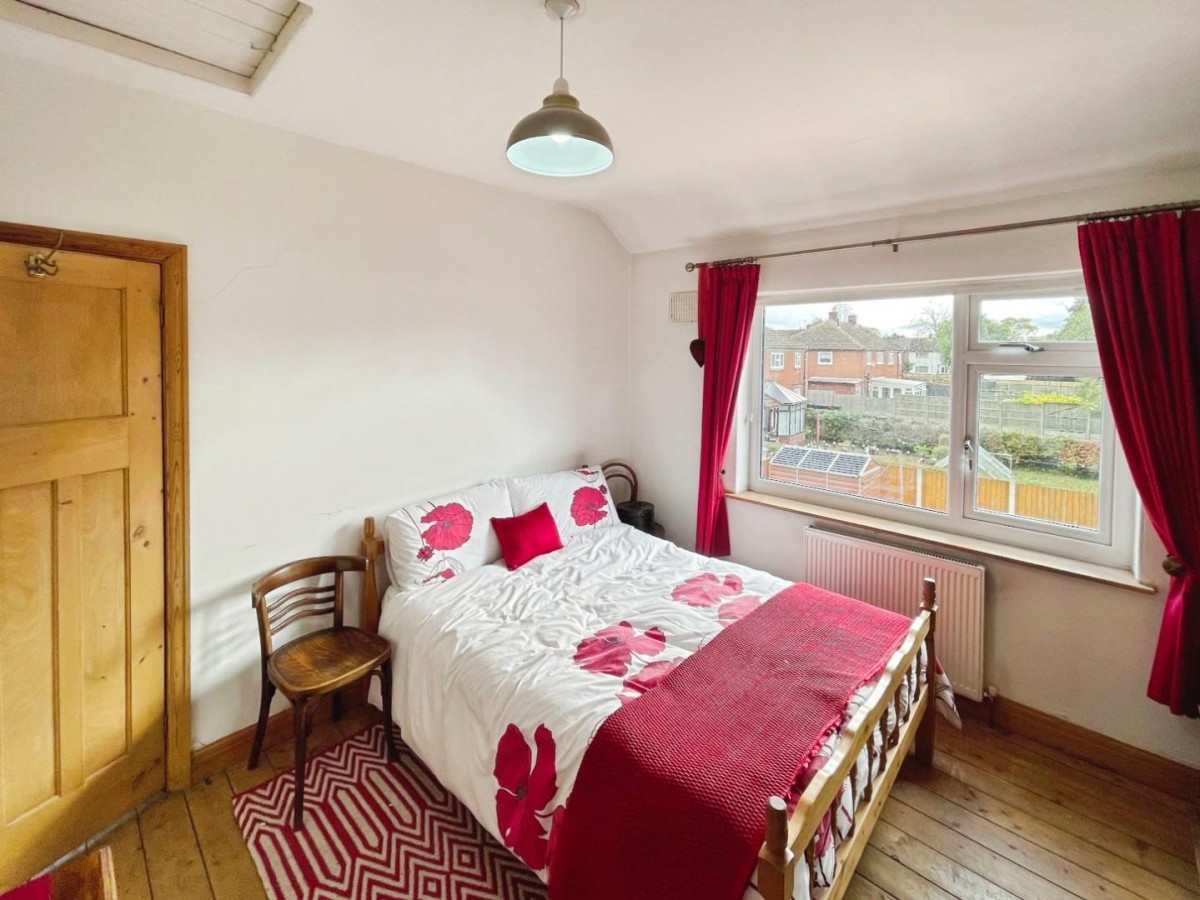 Luton Road, Ellesmere Port