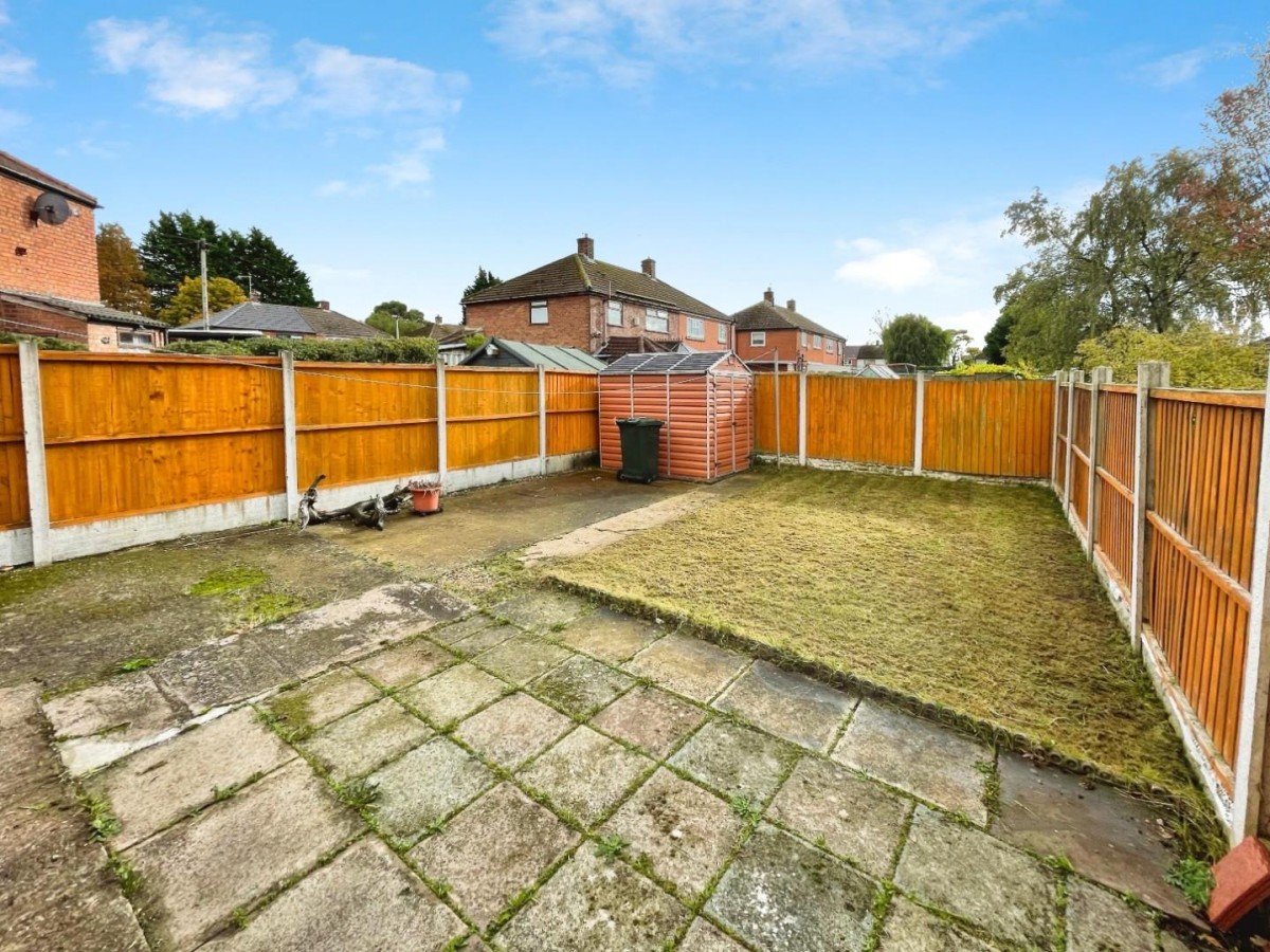 Luton Road, Ellesmere Port