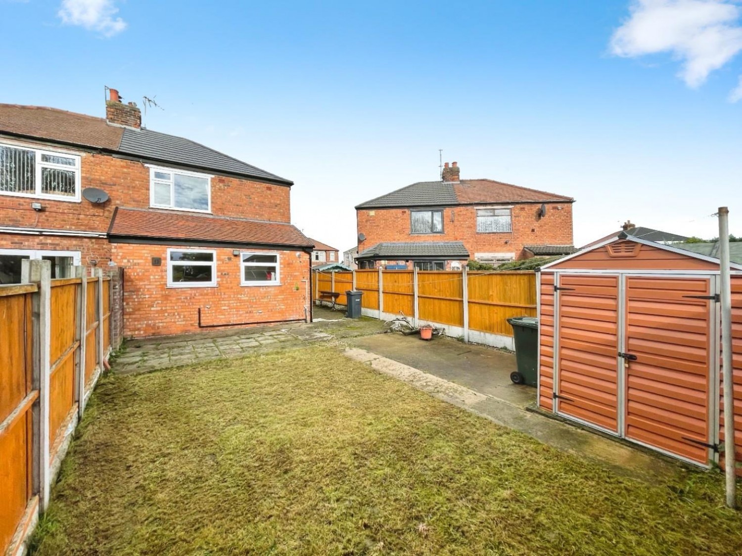 Luton Road, Ellesmere Port