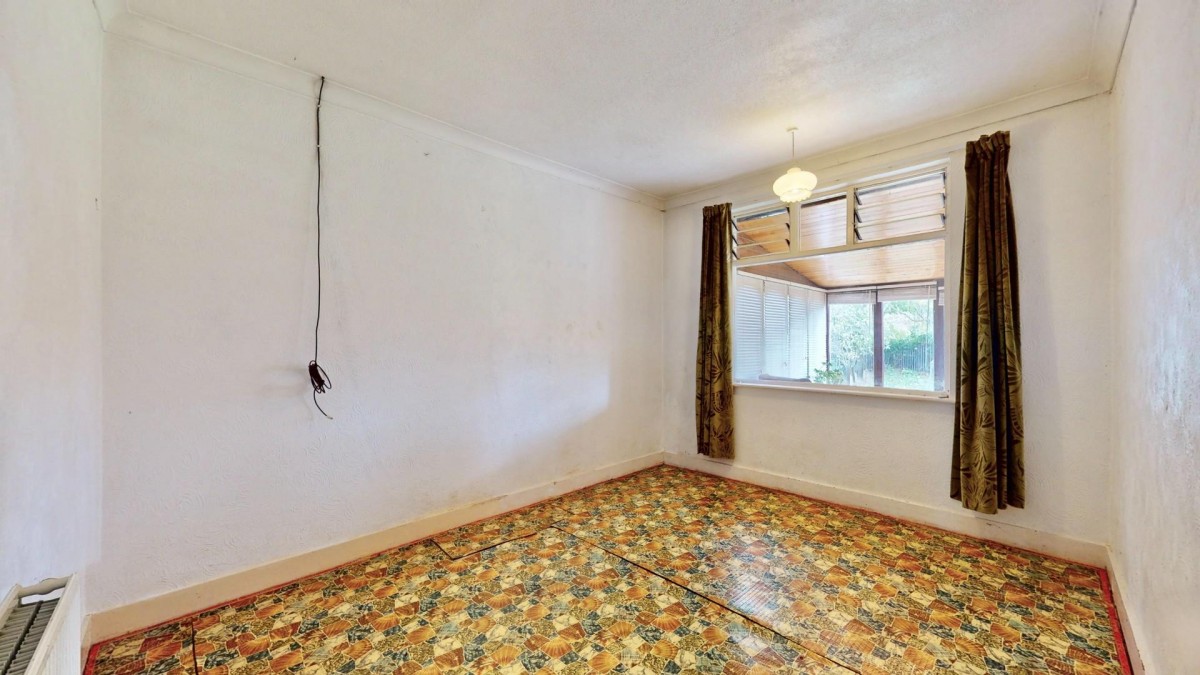 Burlington Gardens, Chadwell Heath, RM6