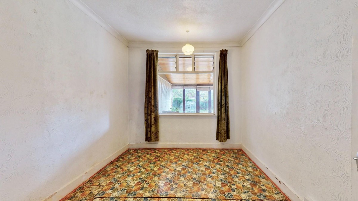 Burlington Gardens, Chadwell Heath, RM6