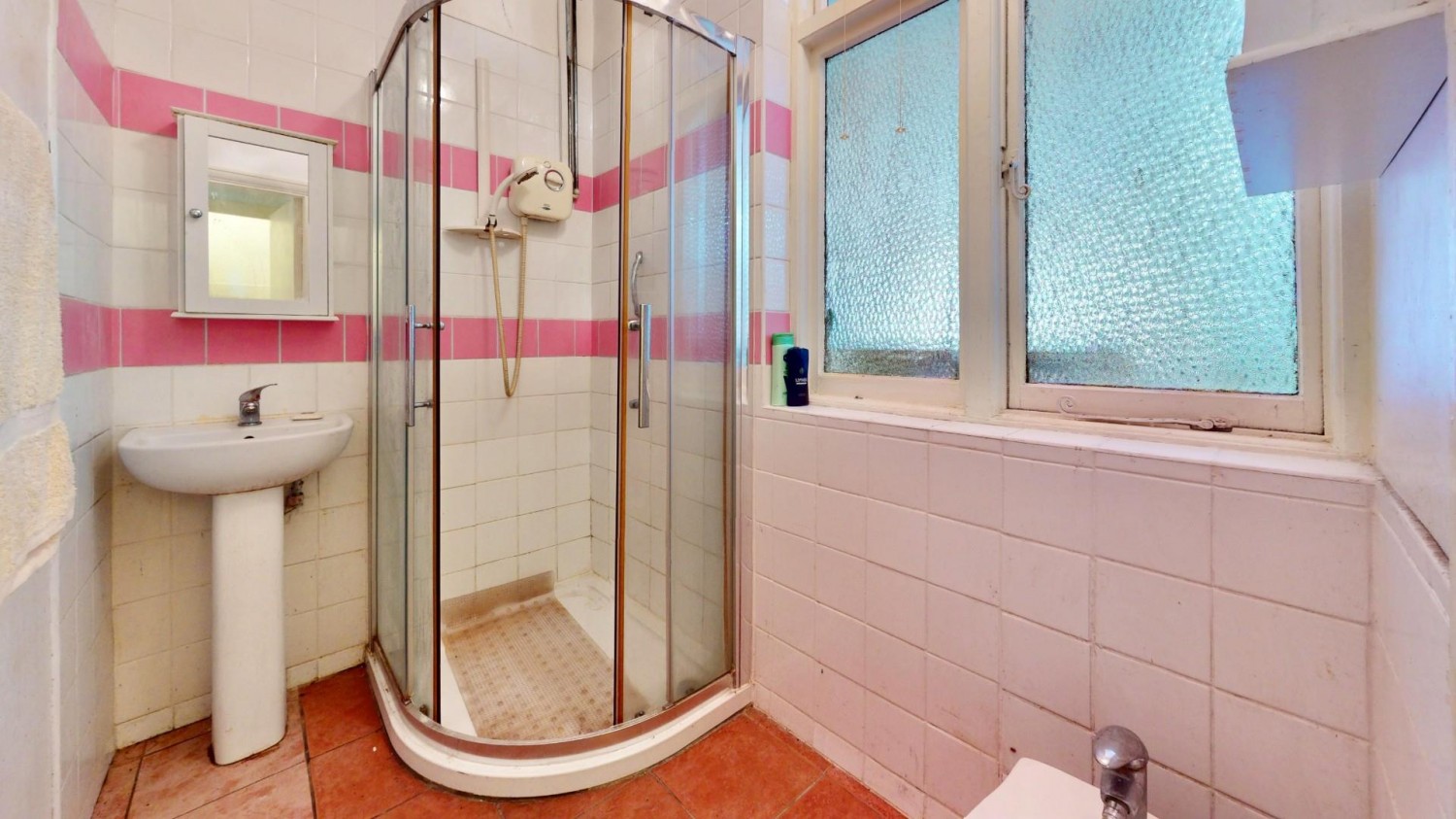 Burlington Gardens, Chadwell Heath, RM6