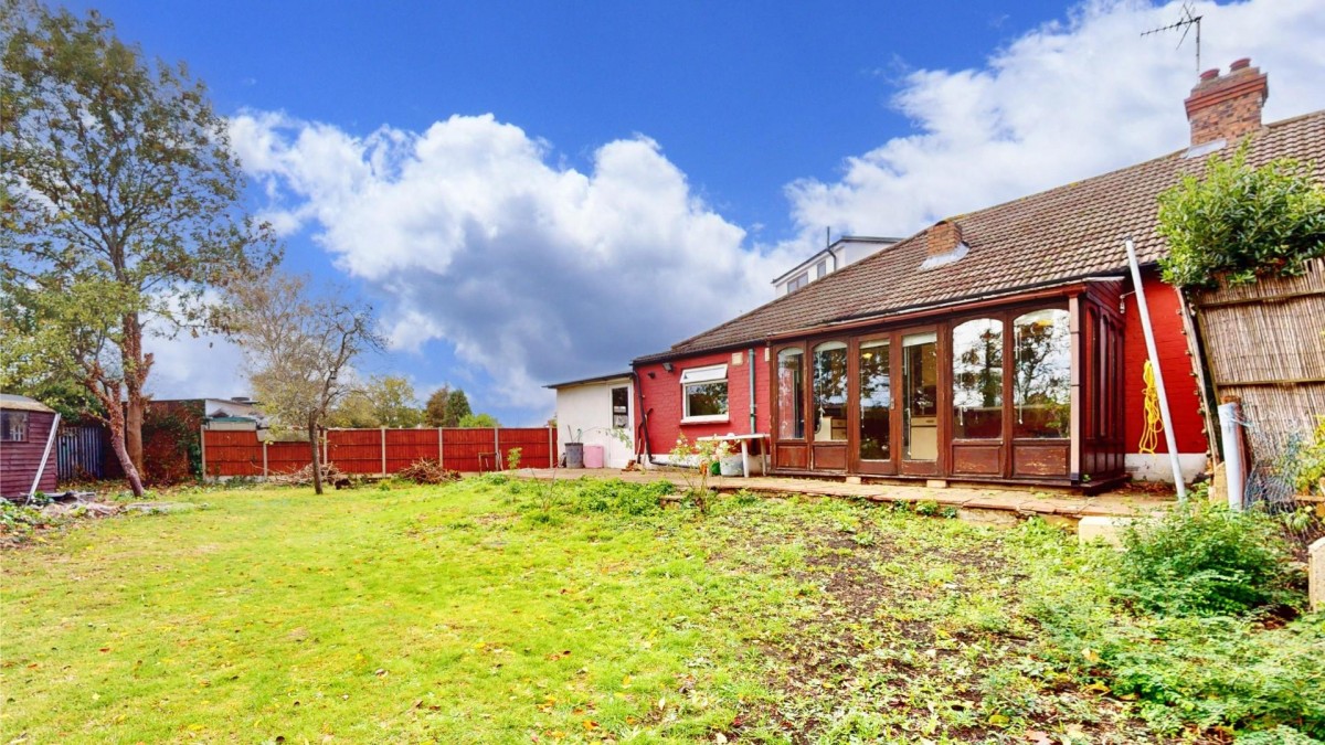 Burlington Gardens, Chadwell Heath, RM6