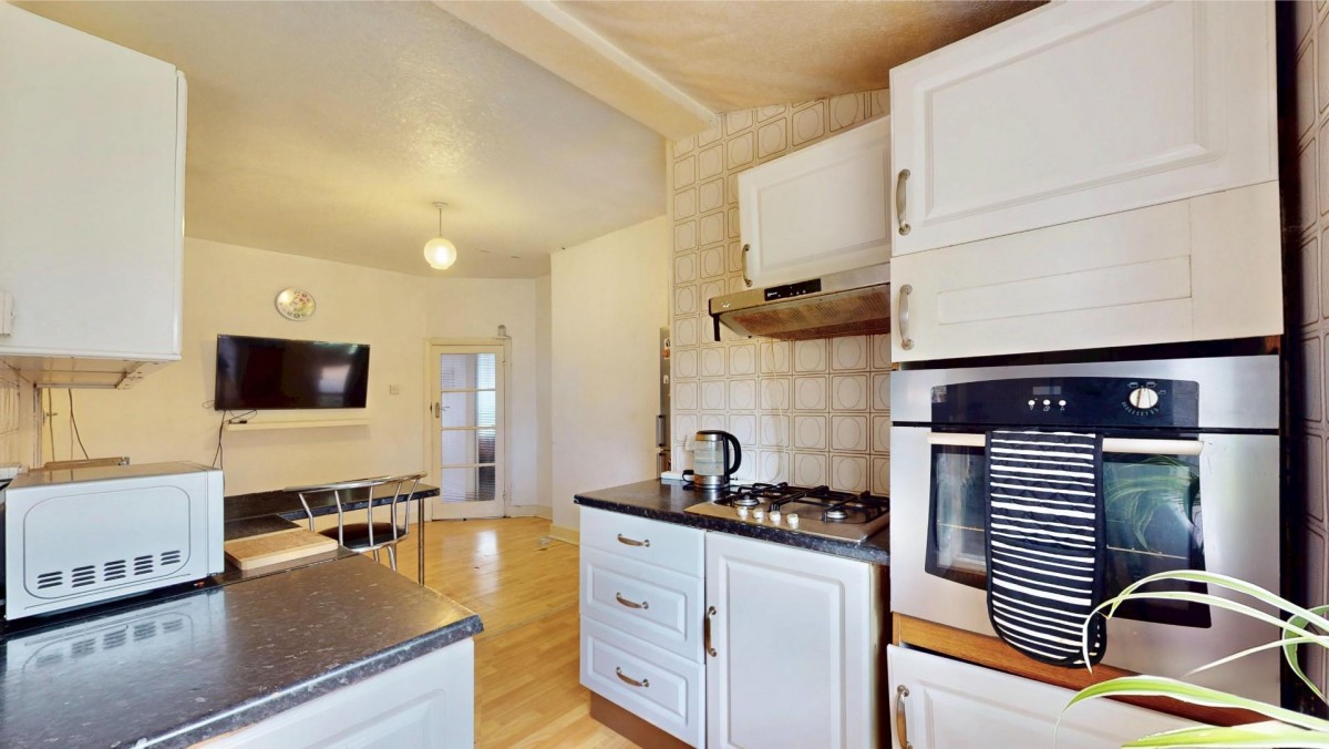 Burlington Gardens, Chadwell Heath, RM6